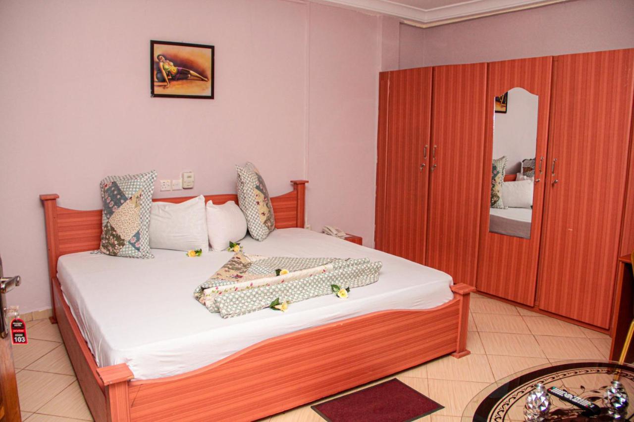 Nbangba Hotel Techiman Esterno foto
